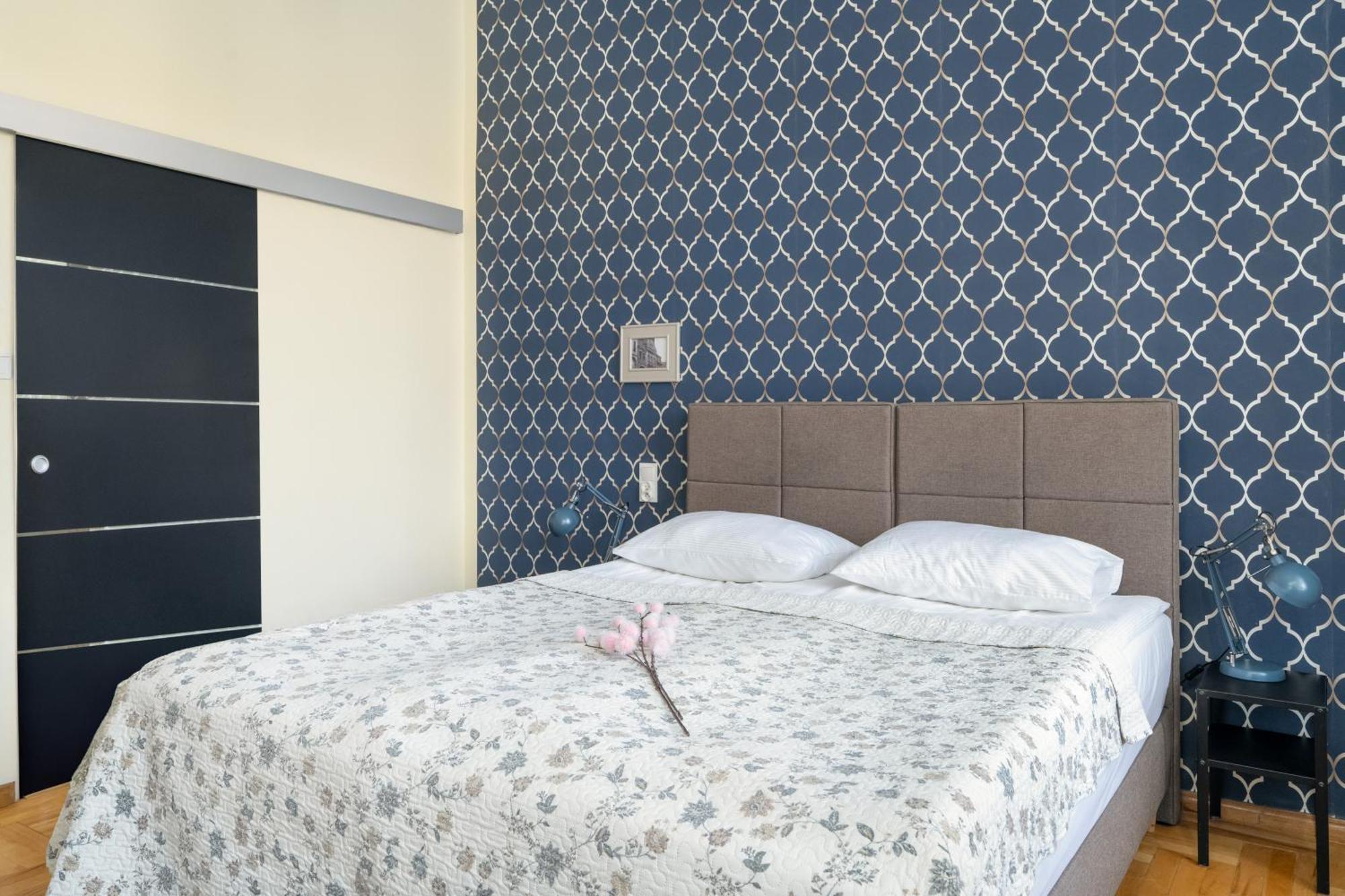 Przytulne Studia Very Berry W Poznaniu Blisko Parku By Noclegi Renters Екстериор снимка